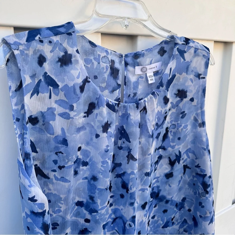 Cristina B Floral Sleeveless Top Blouse NWT
